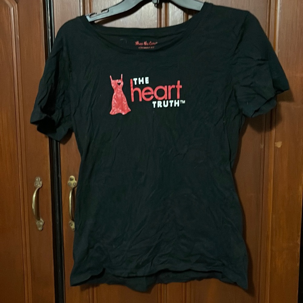 The Heart Truth Short Sleeve T-shirt Size Large